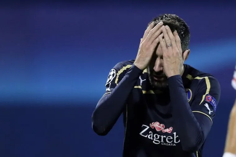 Dinamo je u 3. kolu skupine F poražen protiv Olympiacosa s 0:1 u Maksimiru.