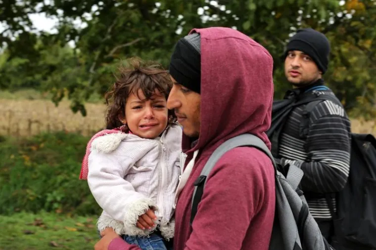 AGONIJA BEZ KRAJA: Kolone napaćenih ljudi stižu u Hrvatsku