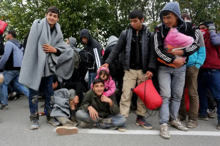 AGONIJA BEZ KRAJA: Kolone napaćenih ljudi stižu u Hrvatsku