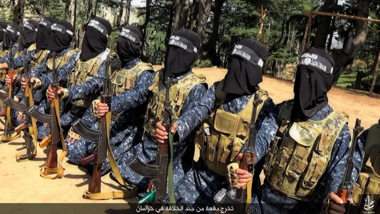 Pogledajte kako izgledaju novi 'diplomci' Islamske države