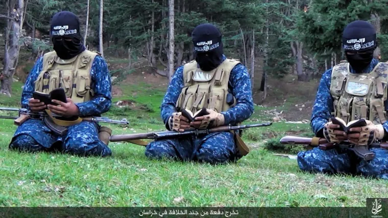 Pogledajte kako izgledaju novi 'diplomci' Islamske države