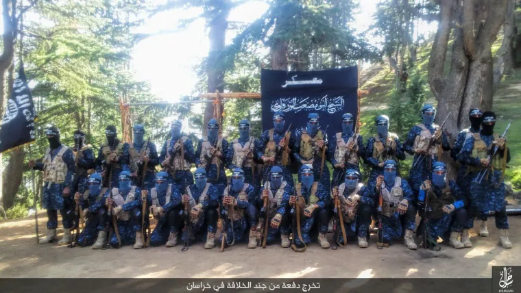 Pogledajte kako izgledaju novi 'diplomci' Islamske države