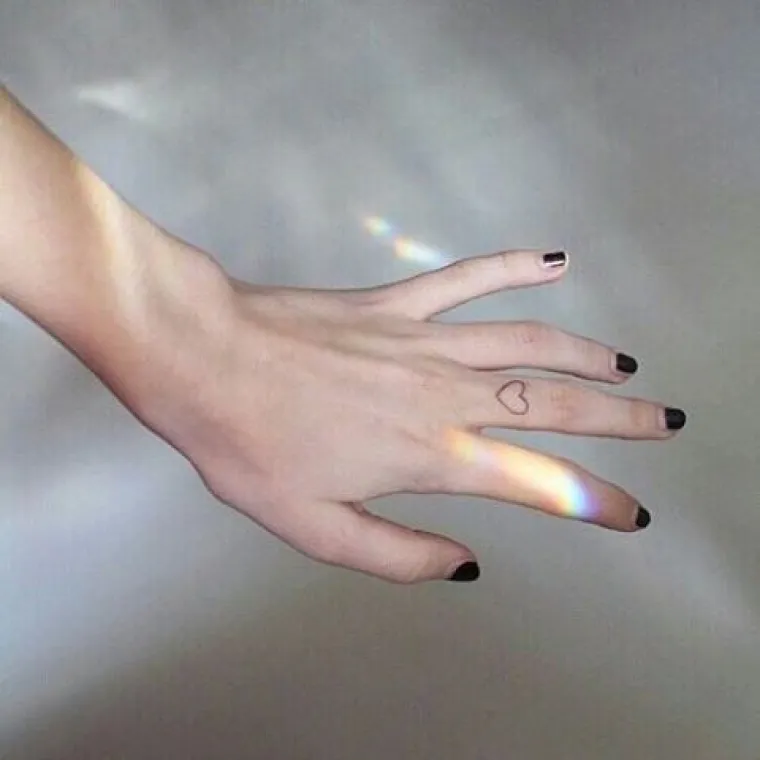 Vaga - Srce na prstu. Pustolovni ste i neodoljivi. Zajamčena vam je epska ljubavna priča koja će biti sve osim obična.