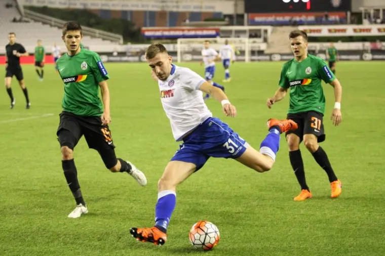 Su&scaron;ić je zabio vodeći pogodak za Bijele u 29. minuti.