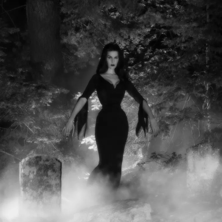 Ova žena je naprosto luda za Noći vještica, pogledajte kako se pripremila