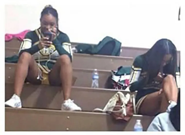 Kažu da postoje dvije vrste cura. Koja vrsta je va&scaron; tip?