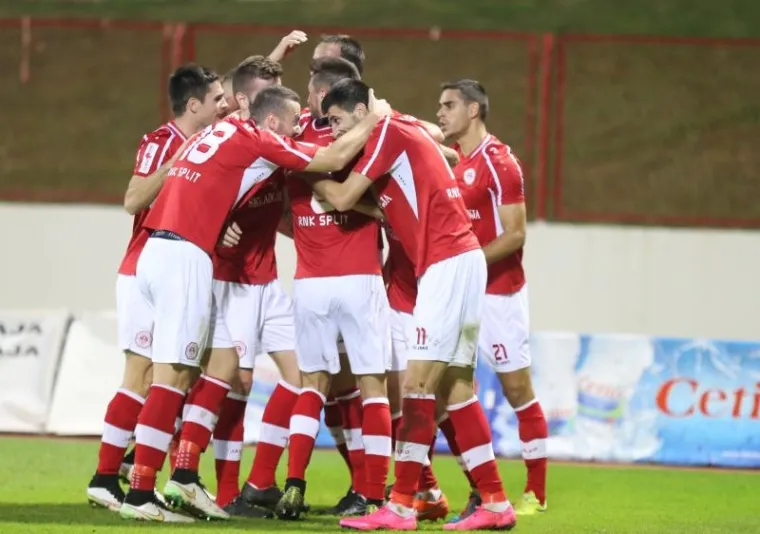 Split je u 15. kolu 1. HNL u Parku mladeži pobijedio Dinamo s 1:0 golom Petra Franjića u 38. minuti.