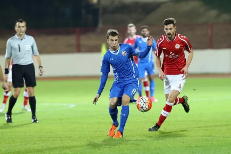 Split je u 15. kolu 1. HNL u Parku mladeži pobijedio Dinamo s 1:0 golom Petra Franjića u 38. minuti.