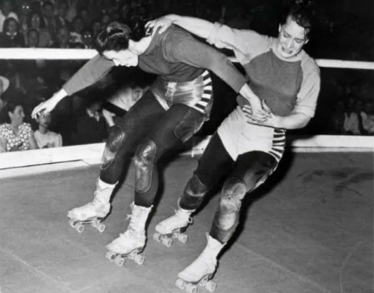 Ovako se mladež zabavljala sredinom 20. stoljeća. Dobra, stara vremena?