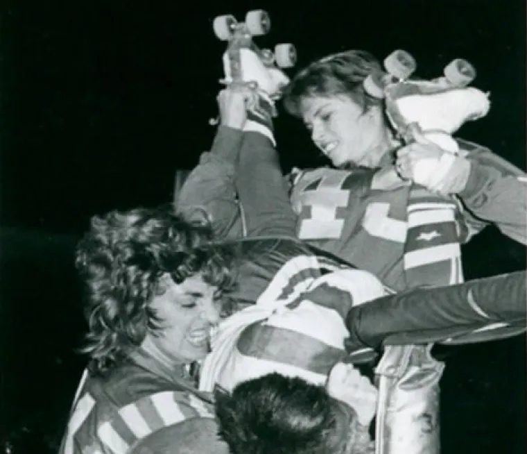 Ovako se mladež zabavljala sredinom 20. stoljeća. Dobra, stara vremena?