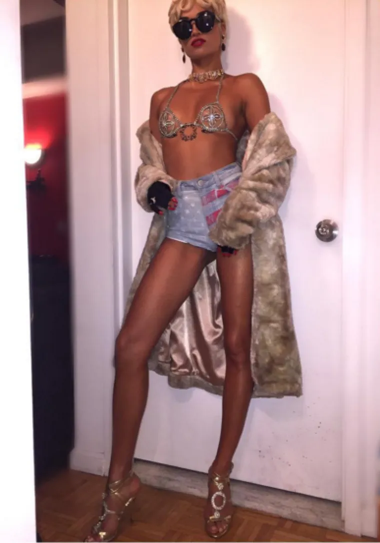 Zvijezde su i ove godine odu&scaron;evile svojim kostimima: pogledajte u &scaron;to su se maskirali za Halloween!