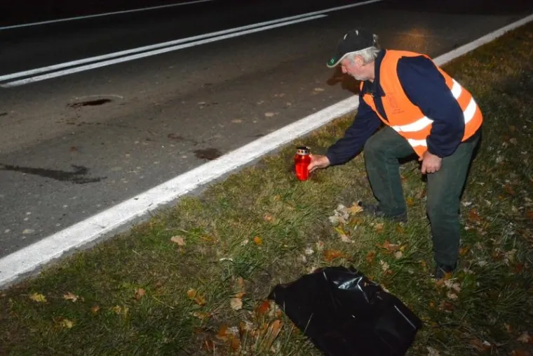 Na cesti Mala Pisanica Bjelovar u večernjim je satima u subotu poginuo biciklist.Na njega je naletio vozač Audija. Biciklist je od siline udarca bio odbačen s ceste, te je poginuo na mjestu nesreće.
