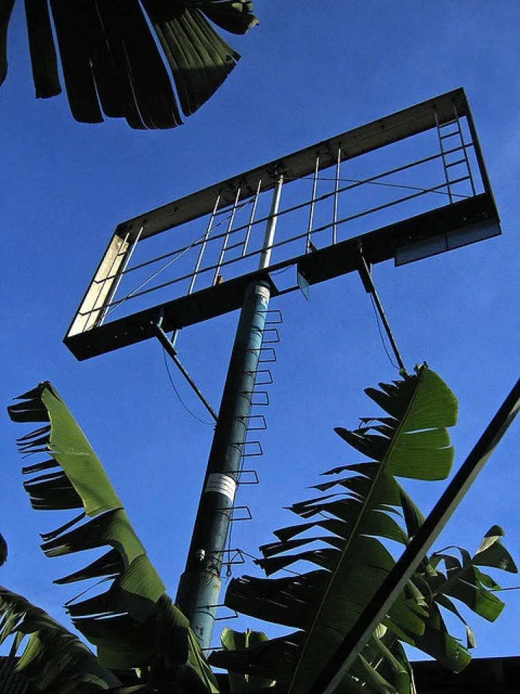 Fotograf Tony de Marco bio je tamo i zabilježio tu transformaciju.