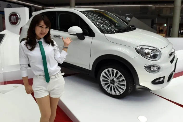 LJEPOTA IZ BUDUĆNOSTI: Pogledajte hostese na sajmu automobila u Tokiju