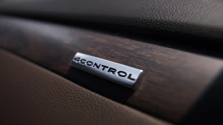 RENAULT TALISMAN: &Scaron;tedljiva i profinjena francuska limuzina