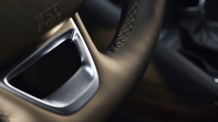 RENAULT TALISMAN: &Scaron;tedljiva i profinjena francuska limuzina