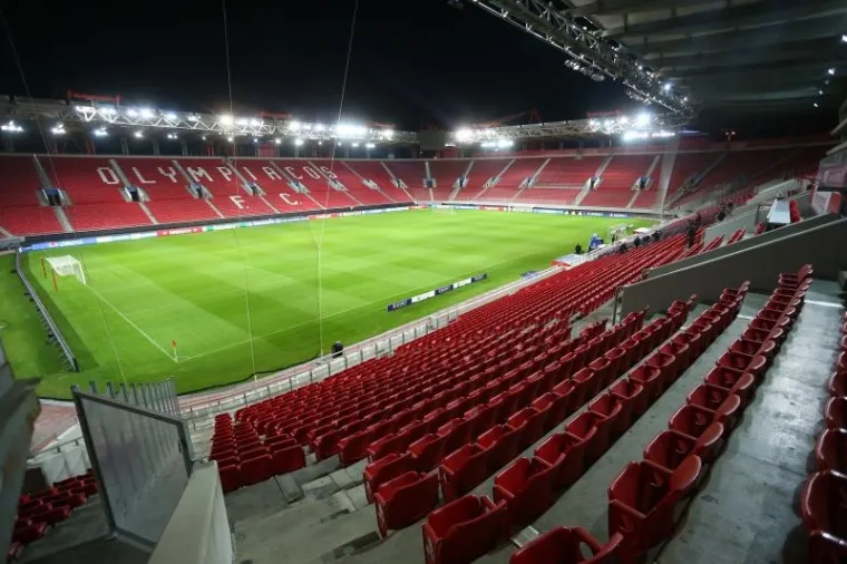 Večer uoči utakmice 4. kola Lige prvaka protiv Olympiakosa nogometa&scaron;i Dinama trenirali su na stadionu Karaiskakis u Pireju.