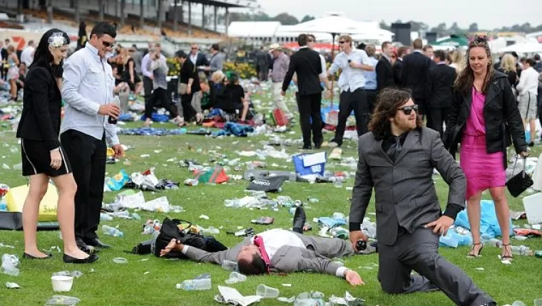 ČISTI RASPA&Scaron;OJ: Ako pogodite koji sport prati ova raskala&scaron;ena publika, svaka vam čast