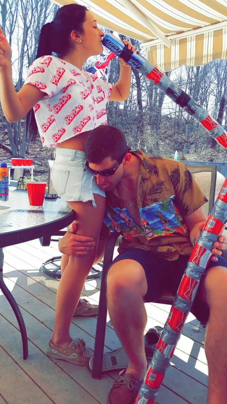 Budući alkoholičari ili samo nevina zabava? Slike govore tisuću riječi