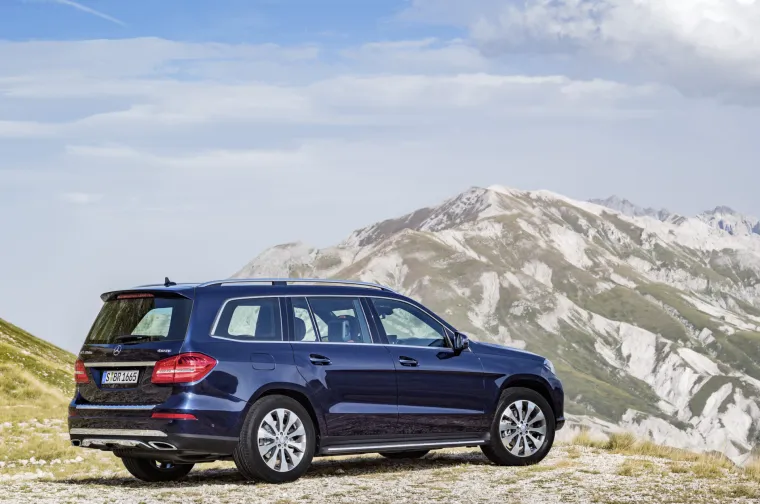 Novi Mercedes GLS želi nastaviti putem svoje prethodnika GL-a i postati S-klasa među SUV-ovima