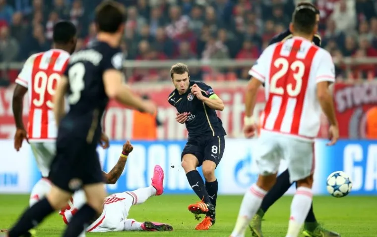 Olympiacos je s 2:1 pobijedio zagrebački Dinamo u 4. kolu Lige prvaka.