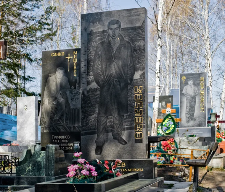 Nadgrobni spomenici ruskih mafija&scaron;a prava su parada kiča