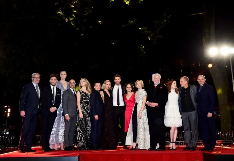 Jennifer Lawrence u provokativnoj haljini bila glavna zvijezda londonske premijere 'Igara gladi'