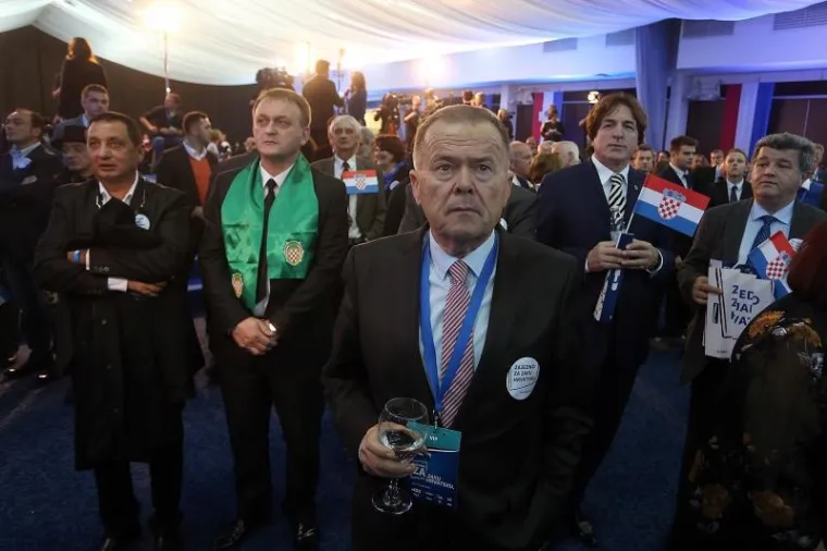 Atmosfera u HDZ-ovom izbornom stožeru nakon izlaznih anketa