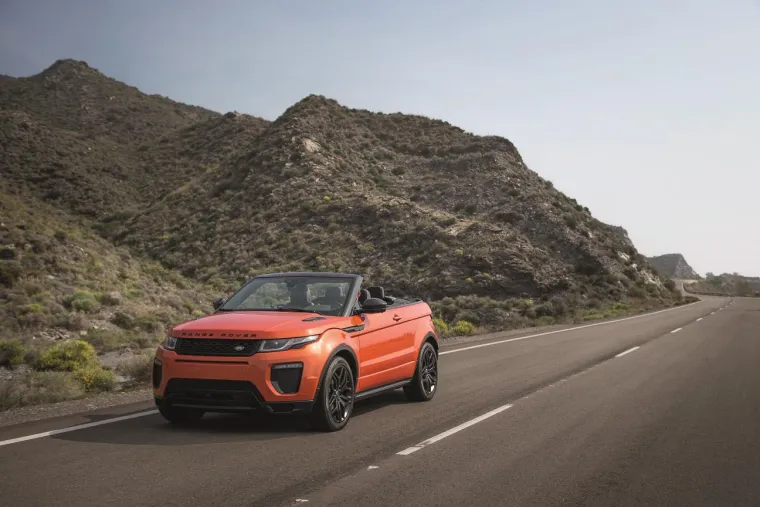 SVEVREMENSKA KLASIKA: Pogledajte dugo isčekivani Range Rover Evoque Cabrio