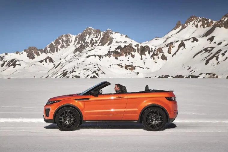 SVEVREMENSKA KLASIKA: Pogledajte dugo isčekivani Range Rover Evoque Cabrio