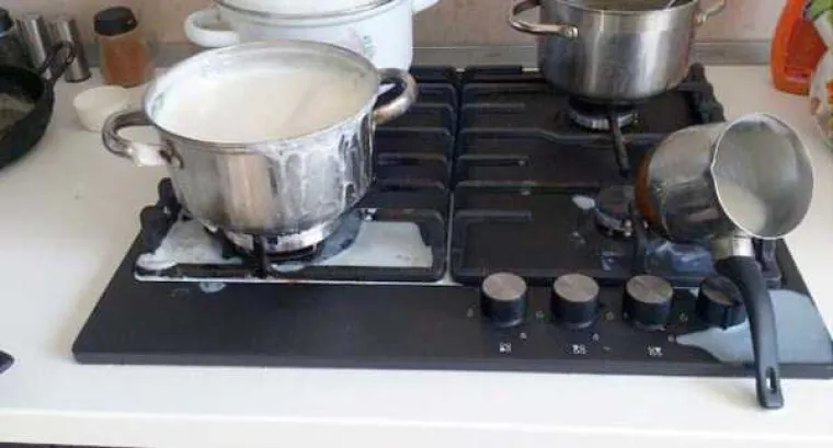 KAD VAS NEĆE I NEĆE: Poderane najlonke možda su znak da trebate ostati doma