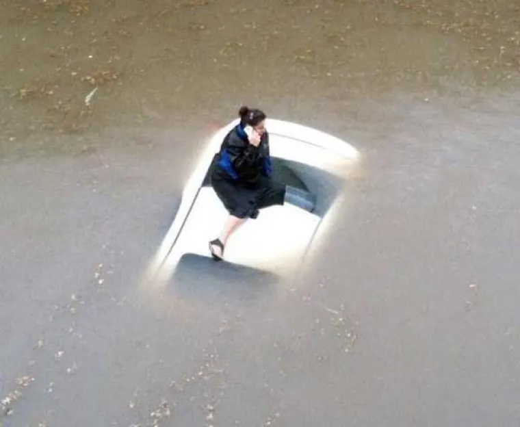 KAD VAS NEĆE I NEĆE: Poderane najlonke možda su znak da trebate ostati doma