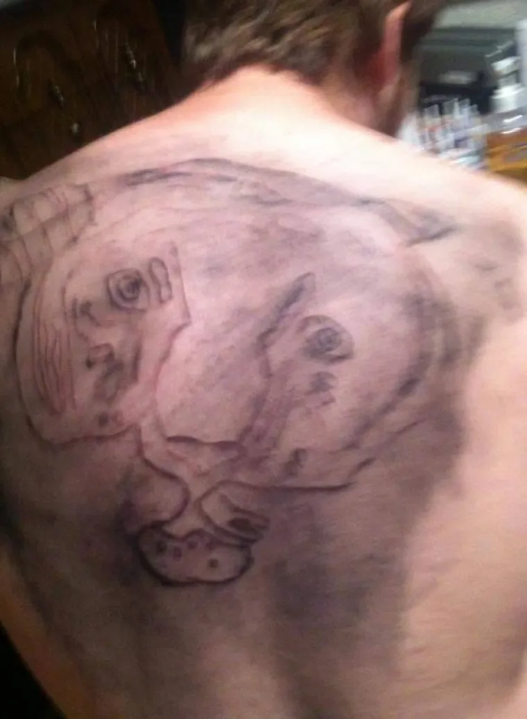 Tetovaže toliko užasne da vam može pozliti od samog gledanja