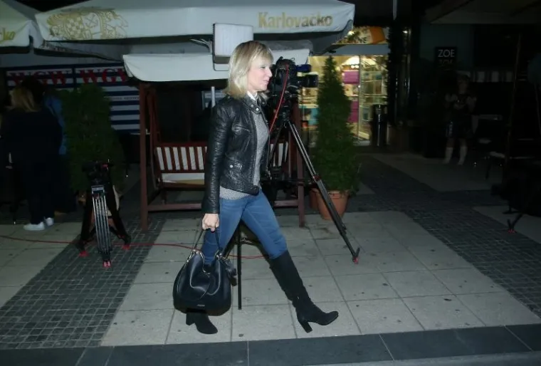 KRENUO LOV NA ZASTUPNIKE: SDP-ovci se okupili u središnjici