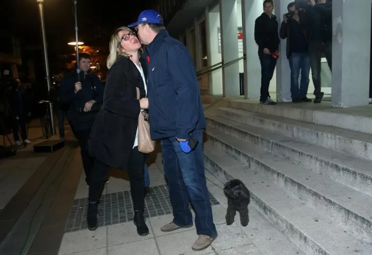 KRENUO LOV NA ZASTUPNIKE: SDP-ovci se okupili u sredi&scaron;njici