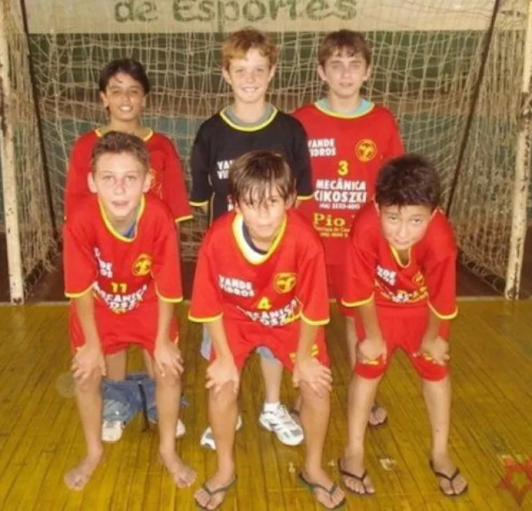 Netko je spustio hlače...