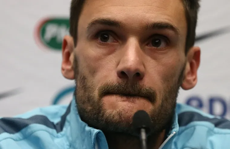 Francuska reprezentacija odradila je sinoć trening na Wembleyu pod punom paskom policije i anti-teroriskičkih jedinica