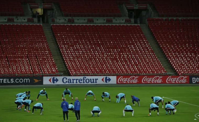 Francuska reprezentacija odradila je sinoć trening na Wembleyu pod punom paskom policije i anti-teroriskičkih jedinica