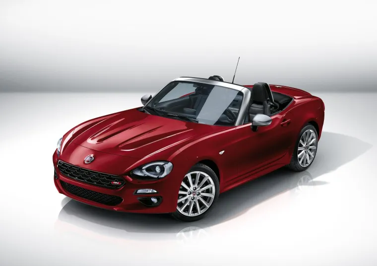 NOVI STARI FIATOV ROADSTER: Talijanski sportski klasik u modernom ruhu