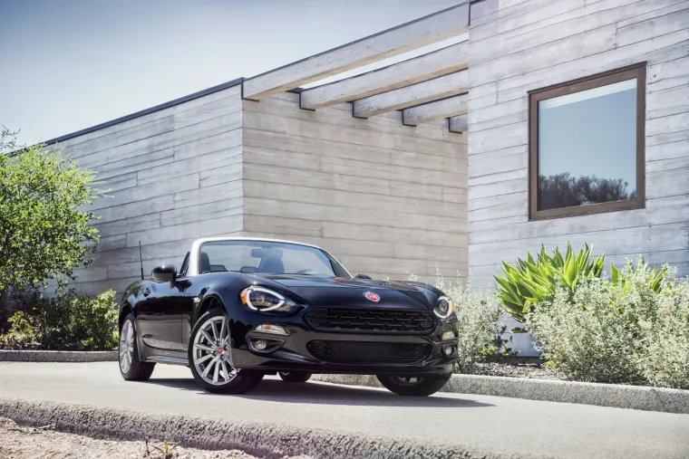 Talijanski proizvođač automobila Fiat krenuo je u osvajanje američkog trži&scaron;ta s redizajniranim 124 Spider modelom.