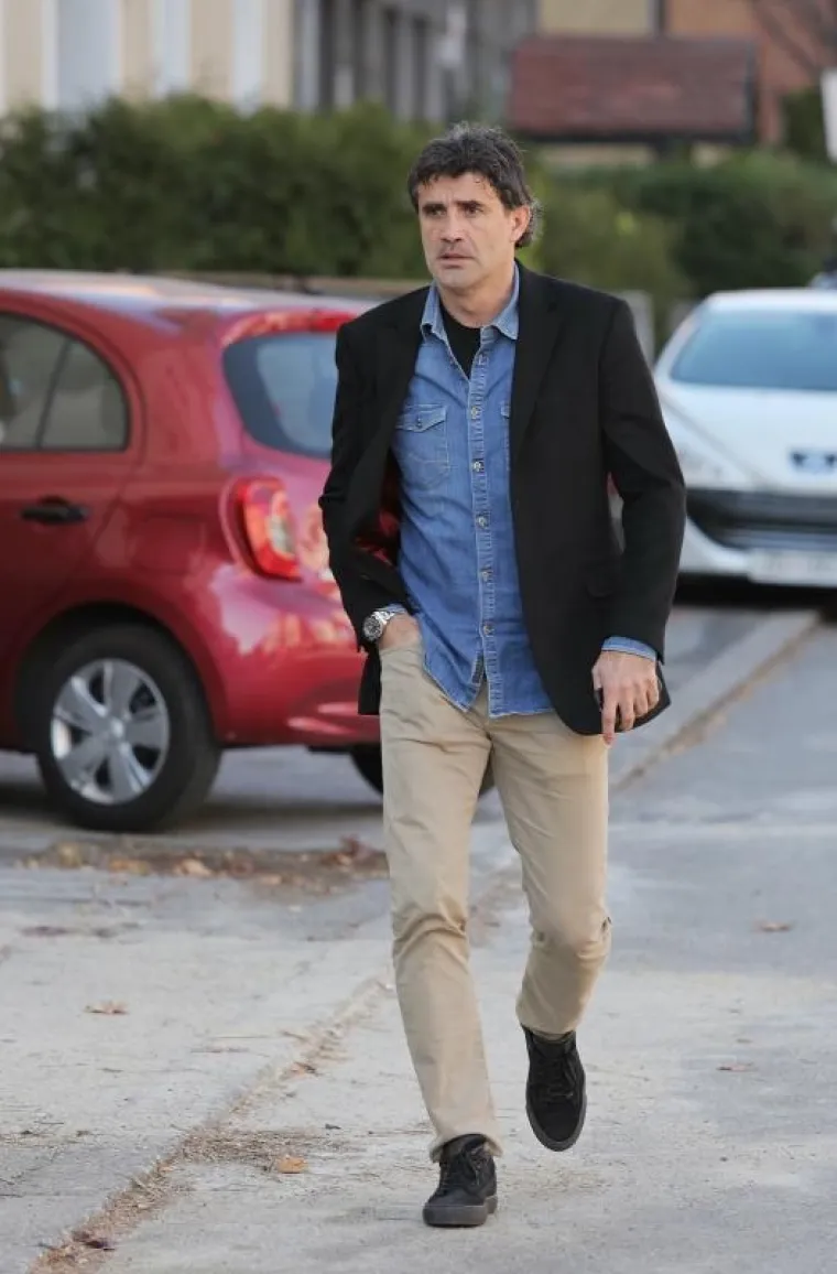 Nedugo nakon njega stigao je i njegov brat Zoran Mamić, trener Dinama.