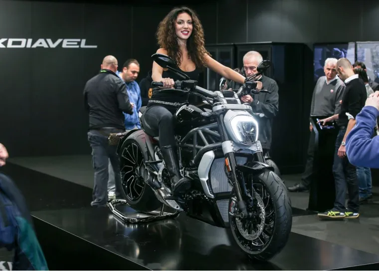 Svi koji nešto znače u moto svijetu naredna četiri dana izlagat će nove modele i dodatnu opremu milanskom Rho sajmu.