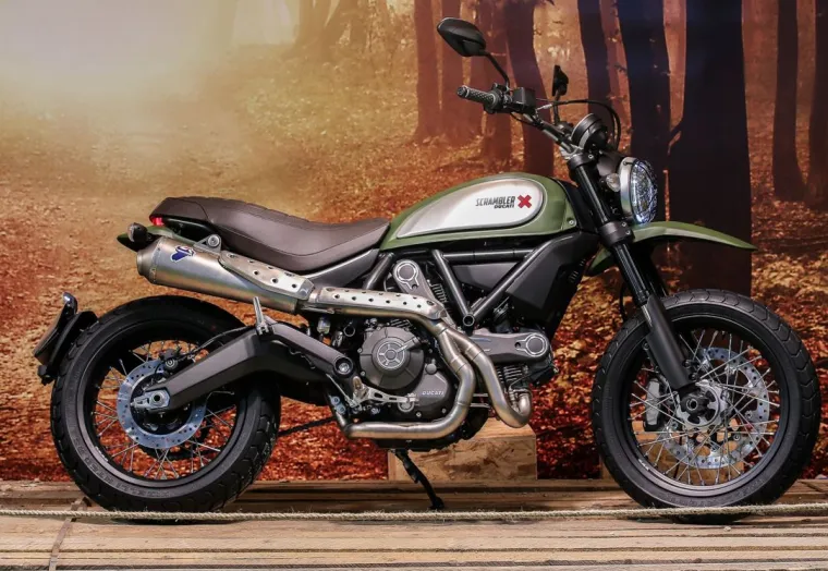 Ponajviše pažnje na 73. EICMA sajmu privukli su Kawasaki s novim H2 modelom i Yamaha s R1 modelom.