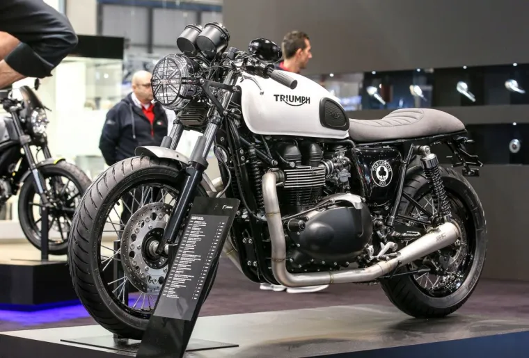 Ovogodišnja EICMA je pokazala kako se i proizvođači motora sve više okreću elektronici, baš kao i kod automobila.