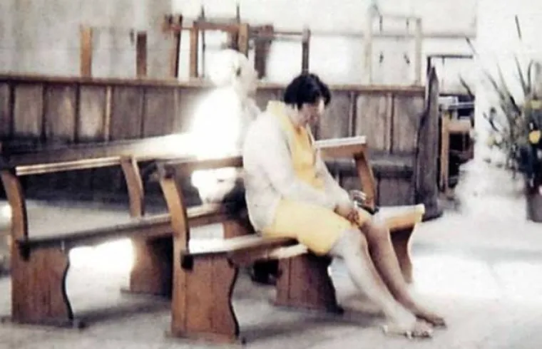 Jeziva je spoznaja da slike iz galerije nisu prizori iz horora već iz stvarnog života!