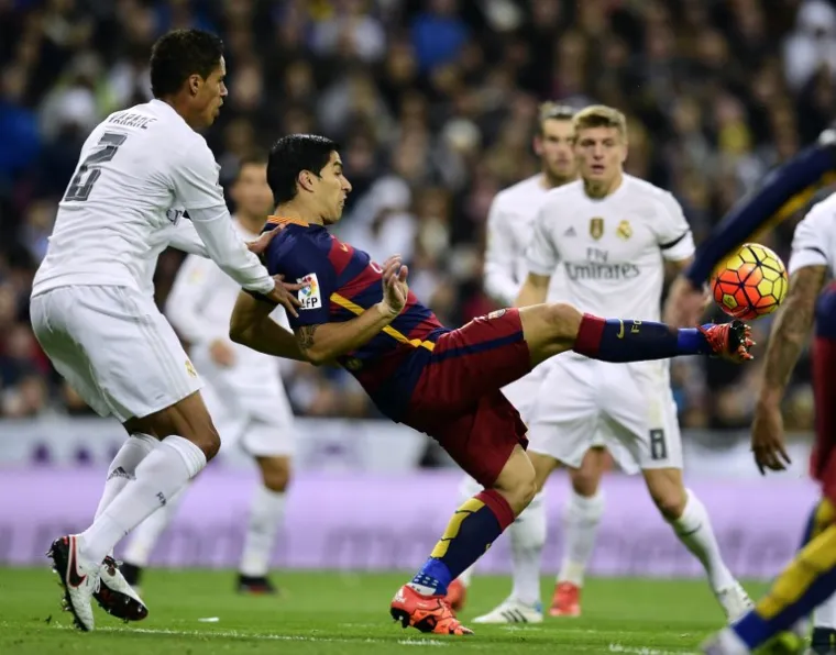 SPEKTAKULARNA UTAKMICA: Osjetite da&scaron;ak atmosfere sa Santiago Bernabeua