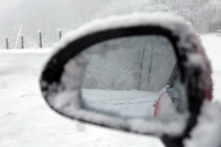 Snijeg zabijelio Hrvatsku, pogledajte fotografije koje nam &scaron;aljete