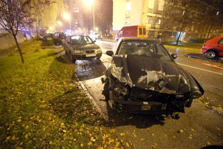 Nesreća se dogodila u večernjim satima.