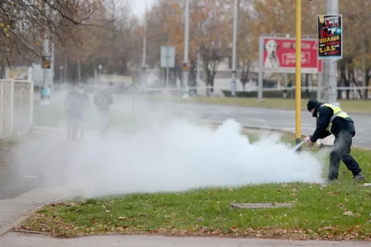 Stradao policajac koji je osiguravao prolazak Joea Bidena