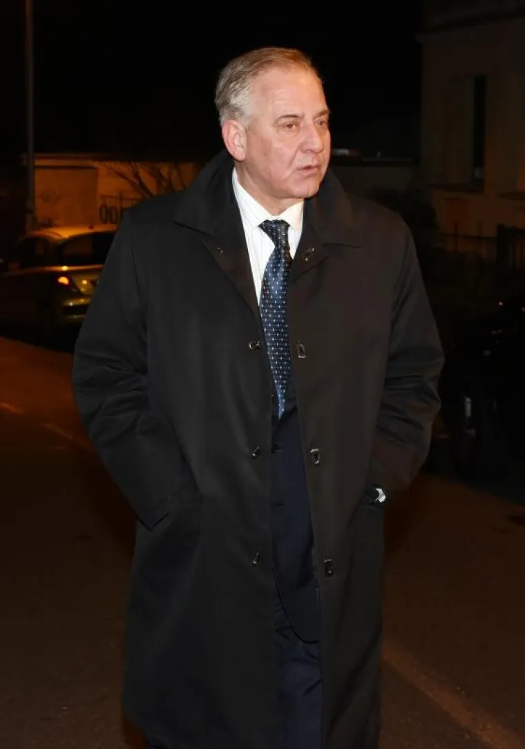 NAKON TRI GODINE: Ćaća se pje&scaron;ke vratio kući